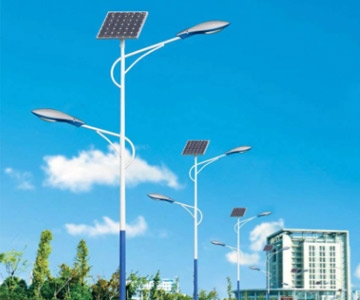 Solar-Powered-Street-Lights-for-City-Streets.jpg