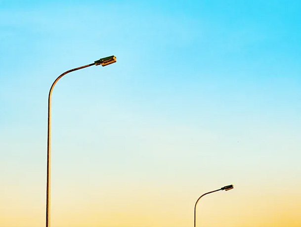 How to Choose the Right Street Light Pole Height