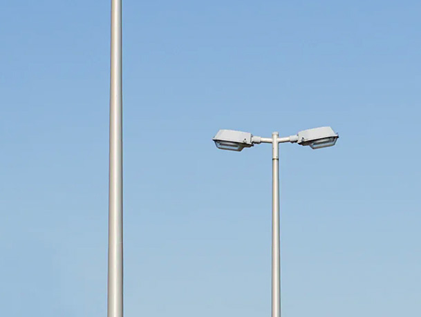 Hot-Dip Galvanized vs Painted Street Light Poles: Cost, Durability, and Practical Differences