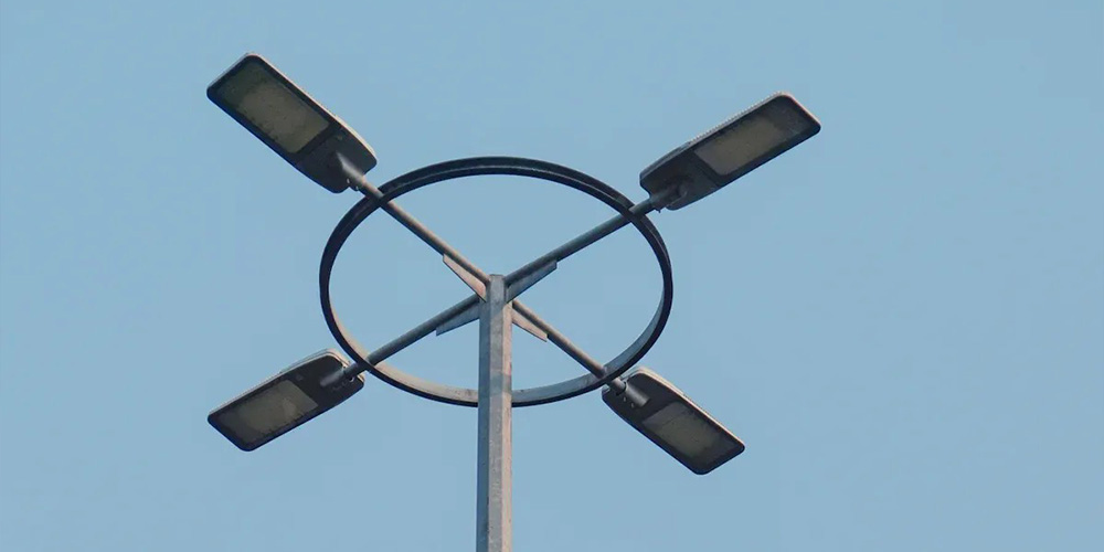 Hot dip galvanized vs electro galvanized light poles comparison